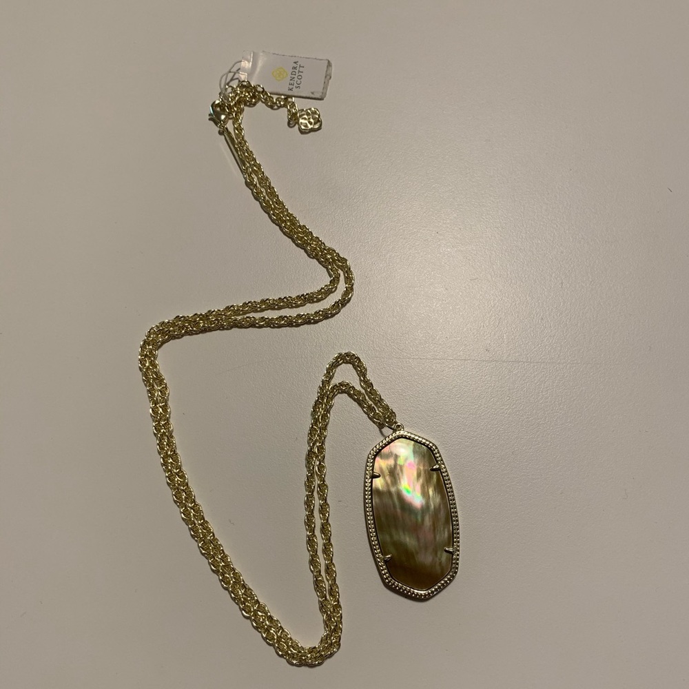 Kendra Scott Raeanne Pendant Necklace